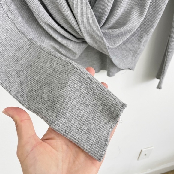 Urban Outfitters Project Social Gray Waffle Faux Wrap Long Sleeve Top Size Small - Picture 6 of 14